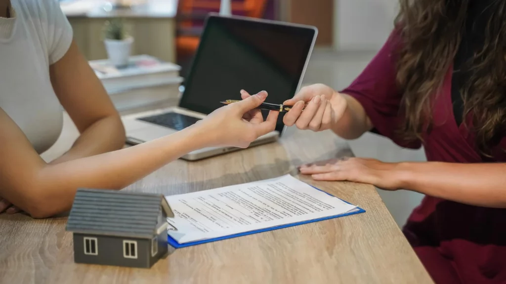 Requisitos para comprar una propiedad de lujo en España